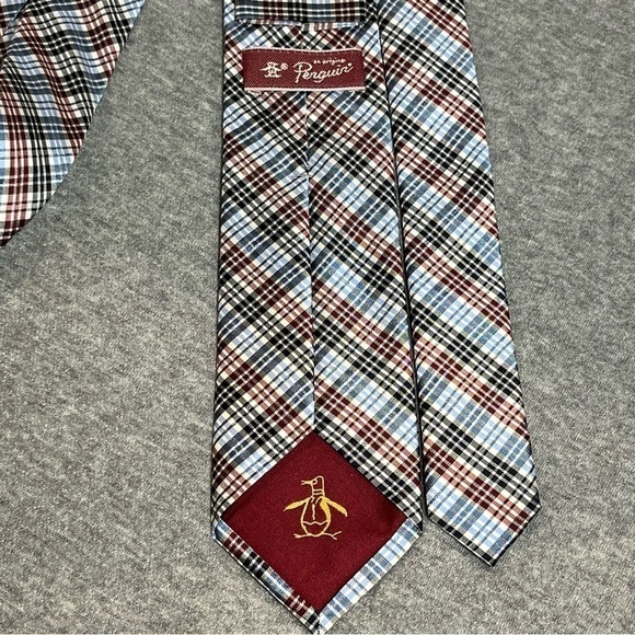 Original Penguin silk plaid tie. - Picture 4 of 10